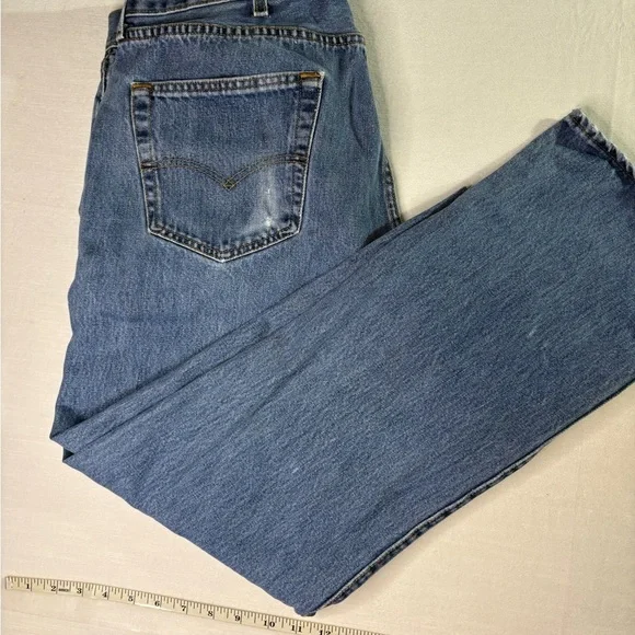 Levis 501 Jeans Mens 38x32 Blue Button Fly Straight Leg - Picture 4 of 9